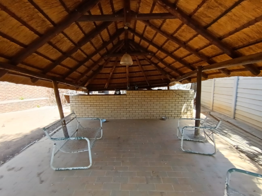 3 Bedroom Property for Sale in Protea Park North West